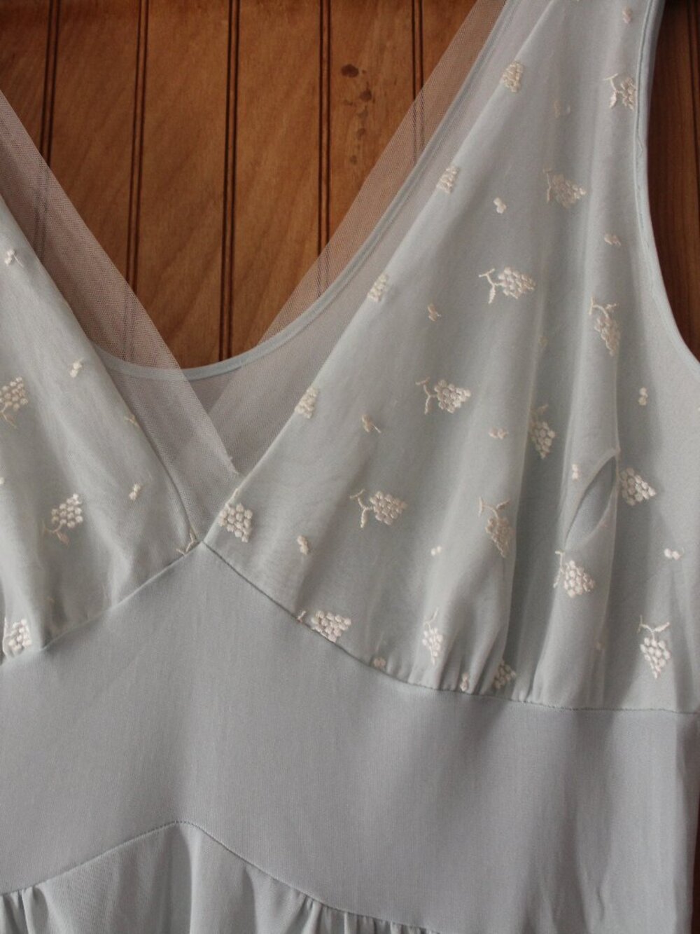 Vintage 50s-60s Nightgown - Picture 2 of 5